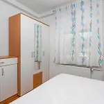 Stunning In Krk With Kitchen Apartament *