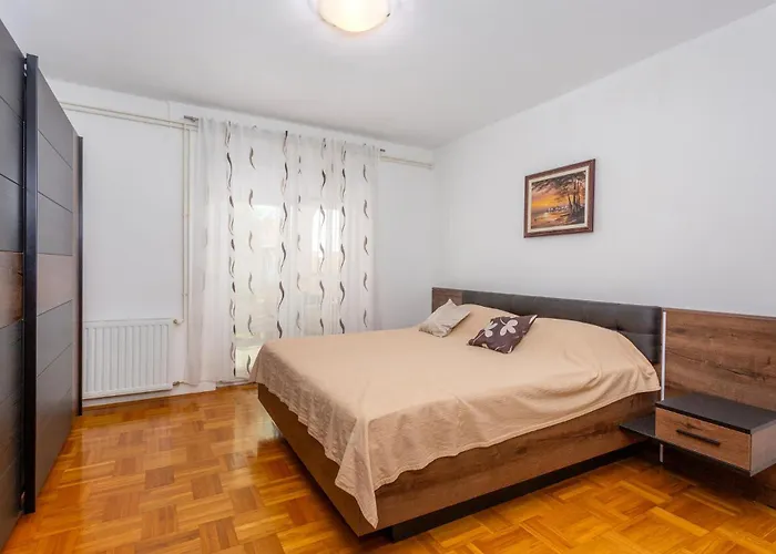 Apartamento Stunning In Krk With Kitchen Krk Town
