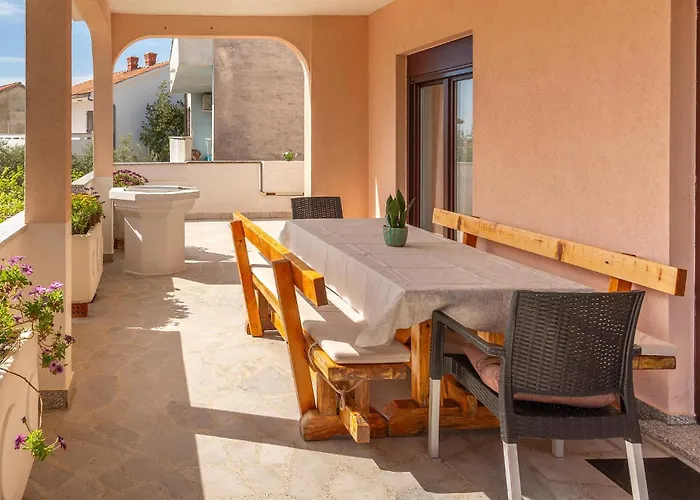 Apartamento Stunning In Krk With Kitchen Krk Town
