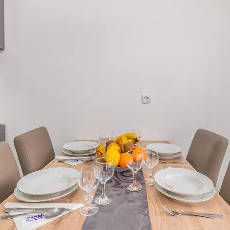 Stunning In Krk With Kitchen Apartment