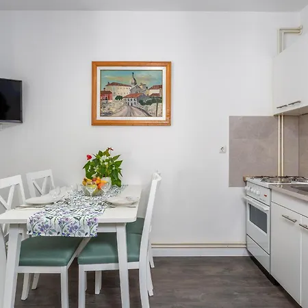 Stunning In Krk With Kitchen Apartment Krk Town
