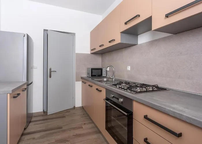 Stunning In Krk With Kitchen Lägenhet